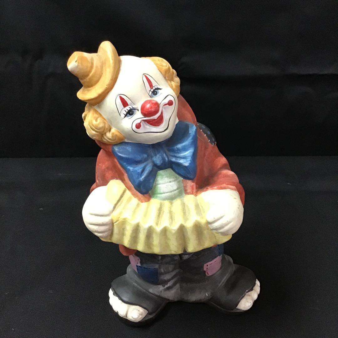 カラフルなピエロ陶器置き物　高さ27cm 4体セット　レトロ　アンティーク