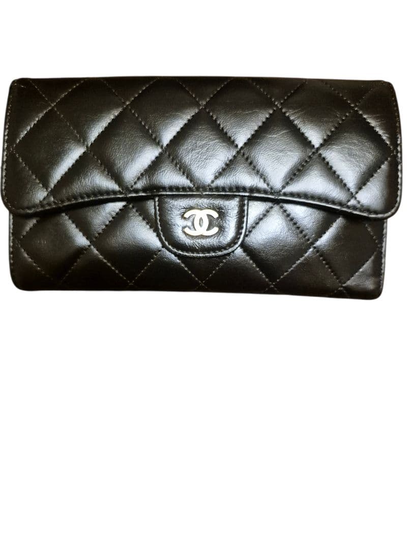 CHANEL　シャネル　マトラッセ　ラムスキン　長財布