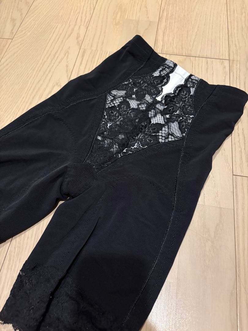 値下げ☆美品 LALA Grant ブラック 骨盤ガードル