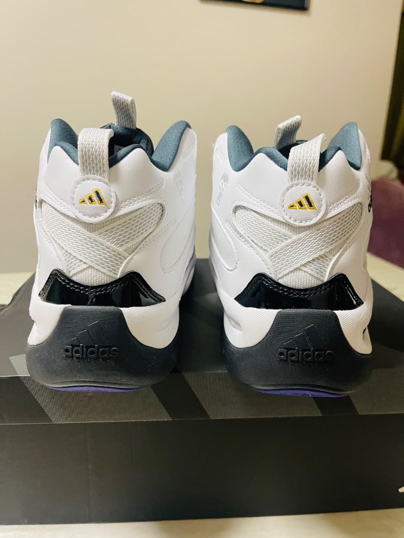 adidas CRAZY 8 シューズ