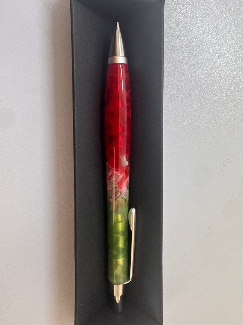 ウッドペンクラフト レジンペン 朱椿 0.7