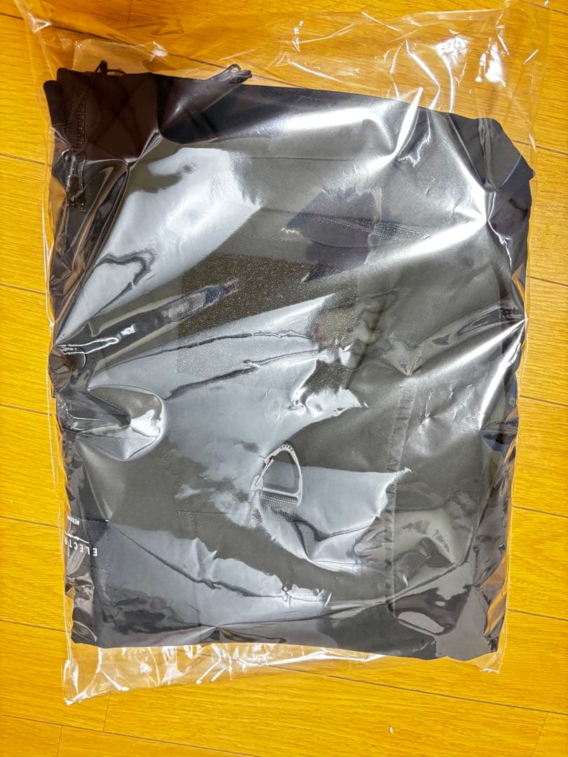 新作　DRT × ELECTRIC TROPHYSHOTVEST