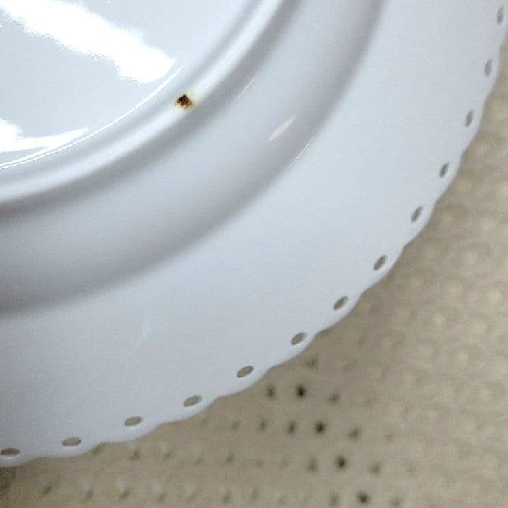 ロイヤルコペンハーゲン　フルレース２５センチプレート１枚　です。