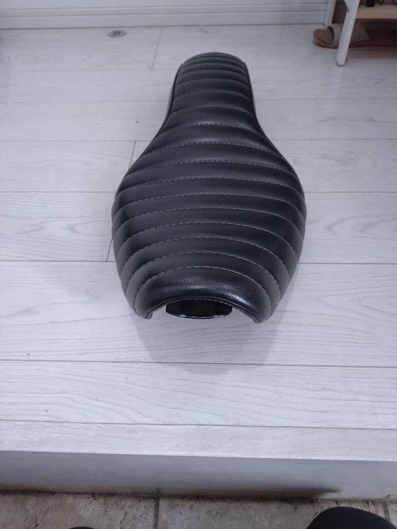 ハーレースポーツスターコブラシート