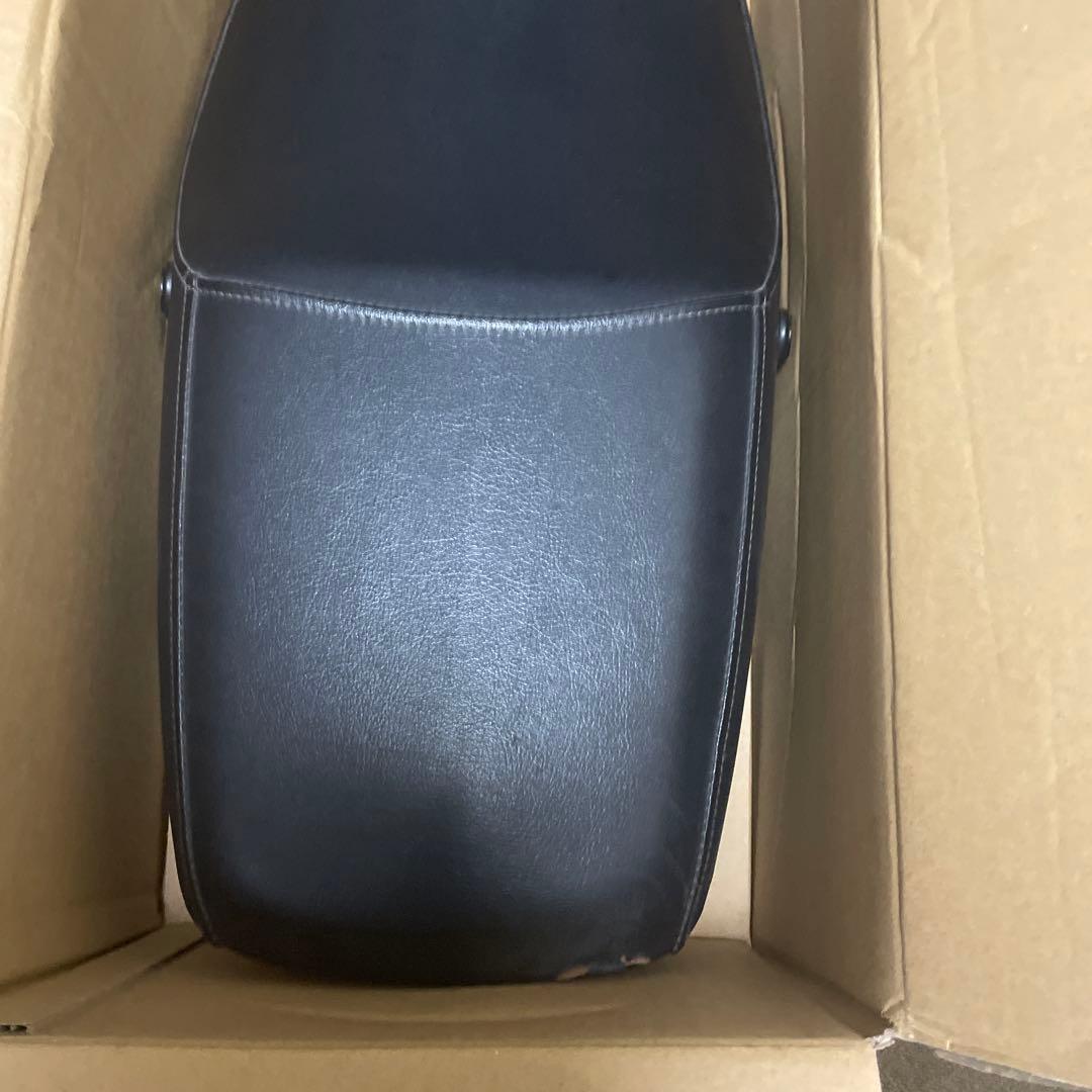 バイクシート ftr223純正