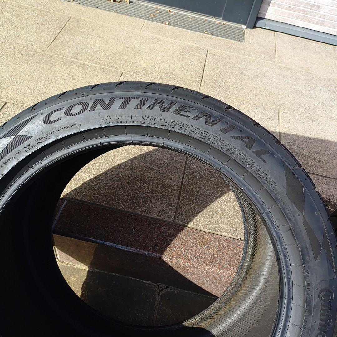 タイヤ・ホイール CONTINENTAL EXTREMECONTACT 335/30ZR18