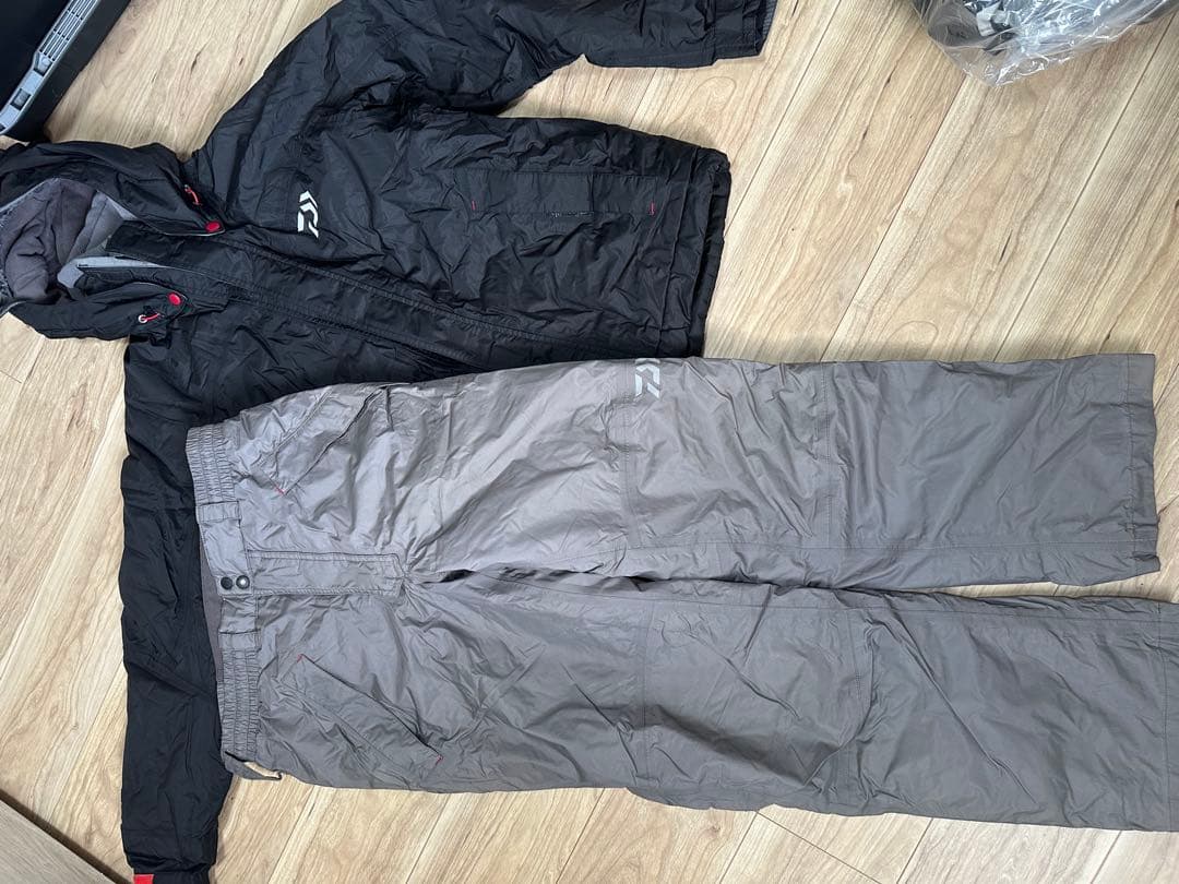 ダイワ　レインマックス　mサイズ　ウィンタースーツ