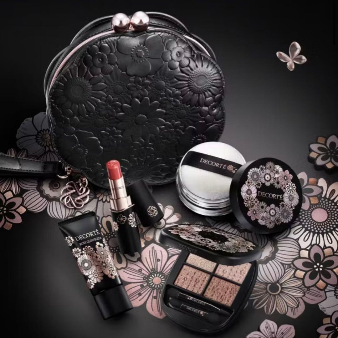 コスメデコルテ　クリスマスコフレ2025