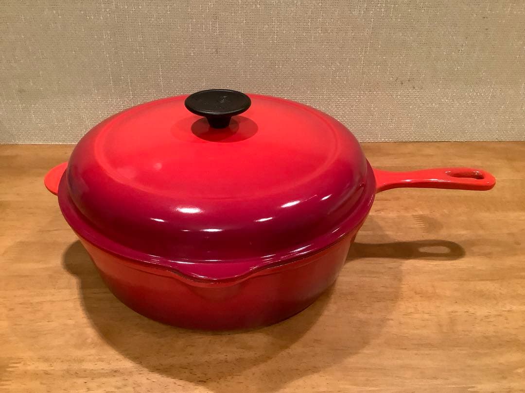 ルクルーゼ　CASSADOU 27cm 色 : チェリー