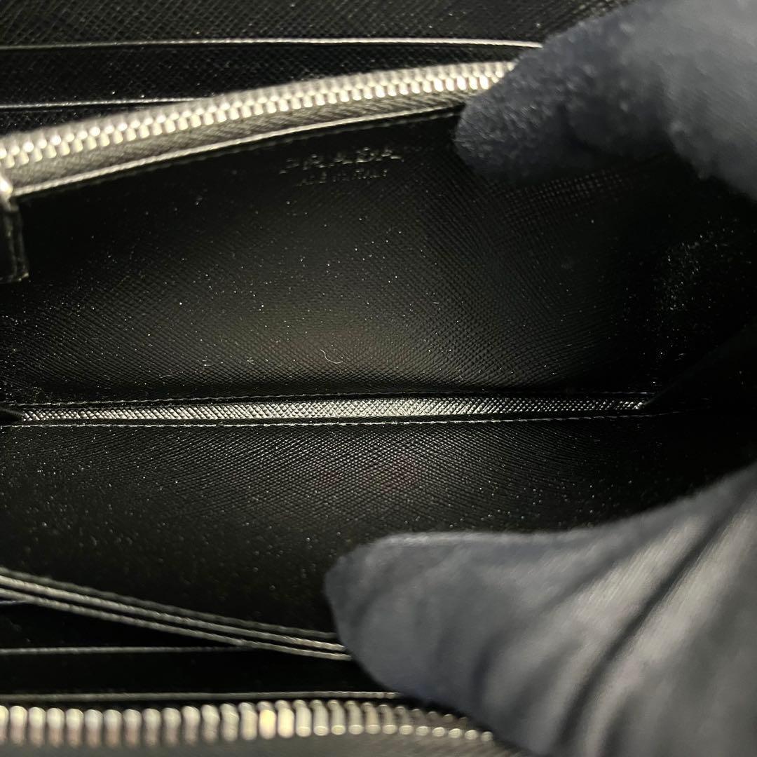 希少✨プラダ 長財布 ラウンドファスナー ロゴ金具 サフィアーノ ブラック 黒