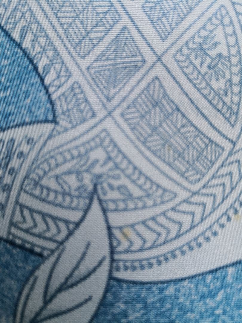 エルメス　HERMES　スカーフ　カレ90　ヘンナの歌