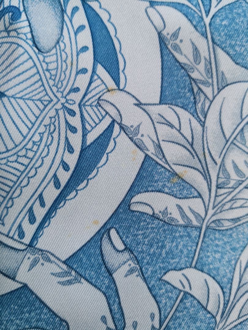 エルメス　HERMES　スカーフ　カレ90　ヘンナの歌