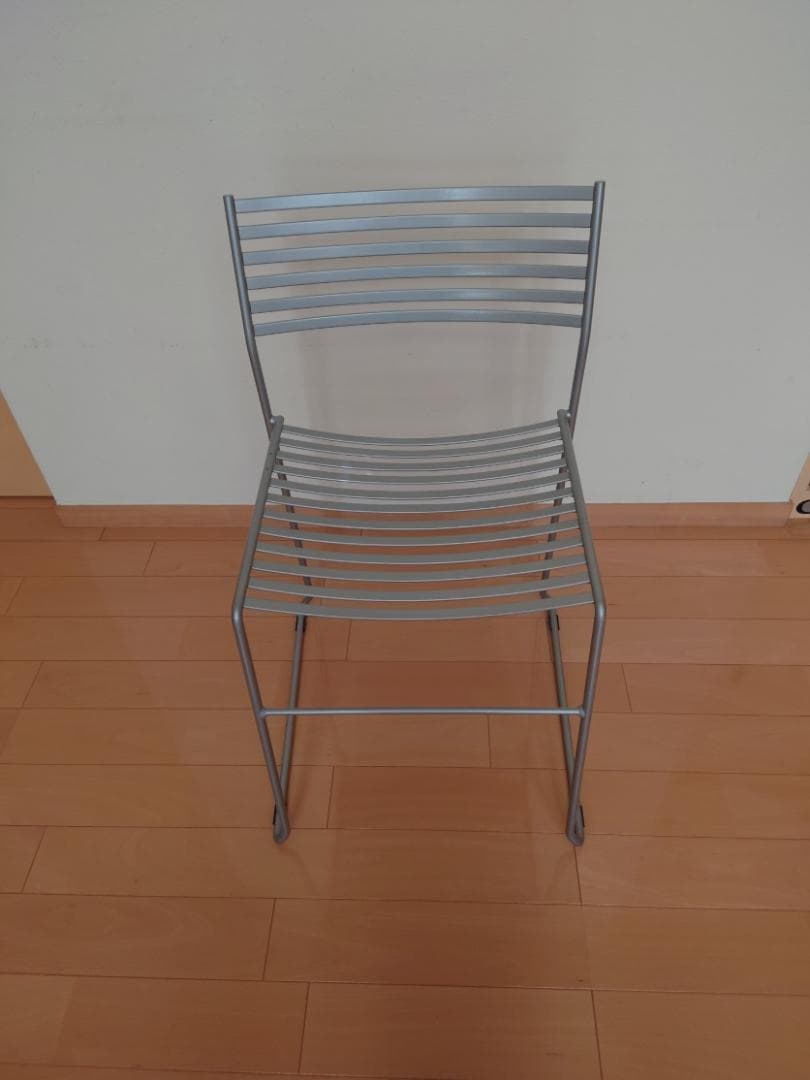 シルバー ストライプデザイン 椅子4脚セット