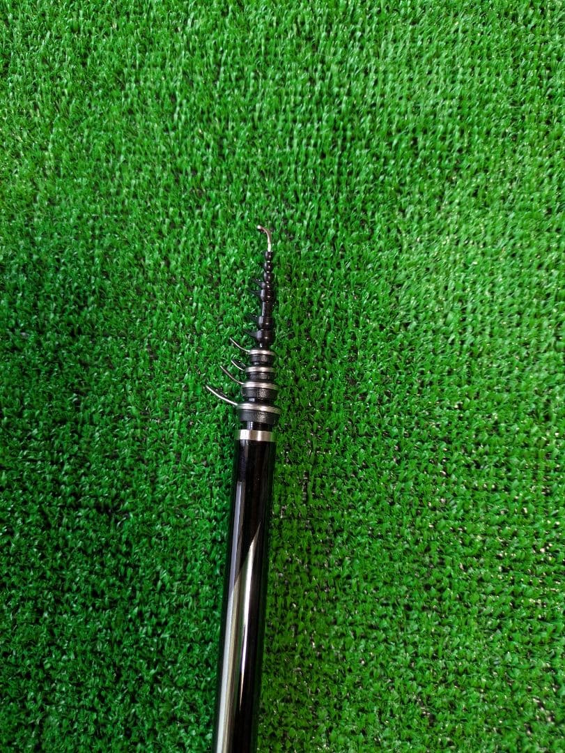 極美品　 現行モデル 未使用　極翔　硬調　黒鯛0.6-530