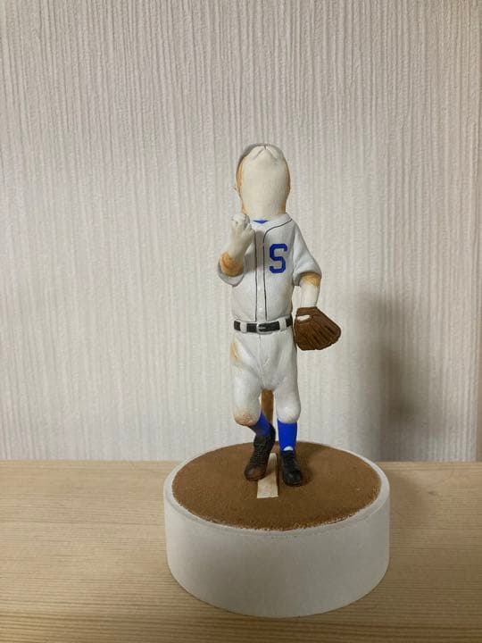 細山田匡宏　球とタマ　猫　猫の置物　アート作品②