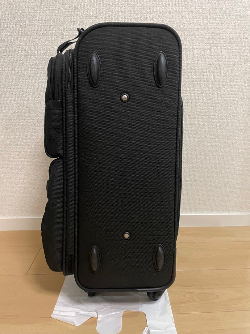 アニエス ベー ボヤージュ　黒キャリーケース