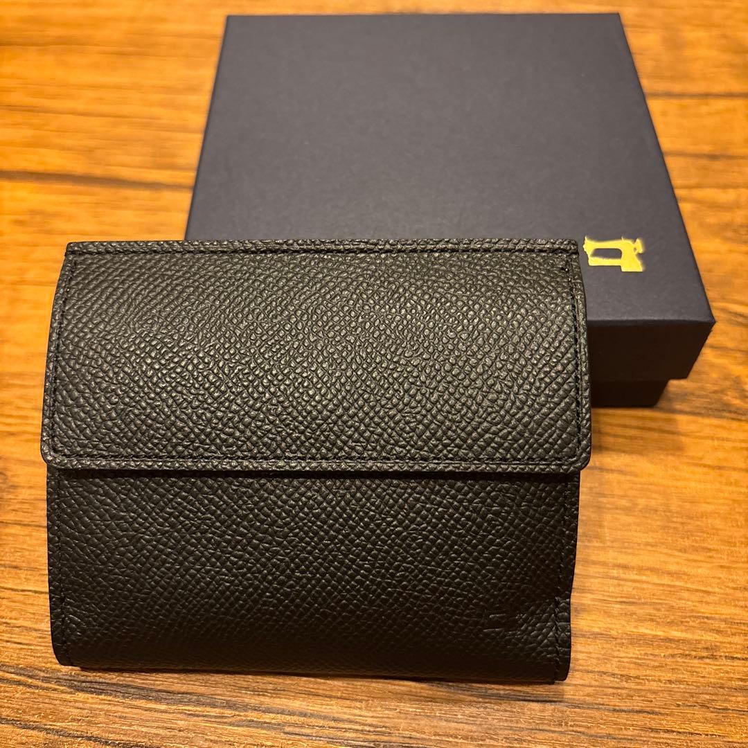 ※最終値下げ‼︎ 美品READY OR ORDER 二つ折り財布 ブラック