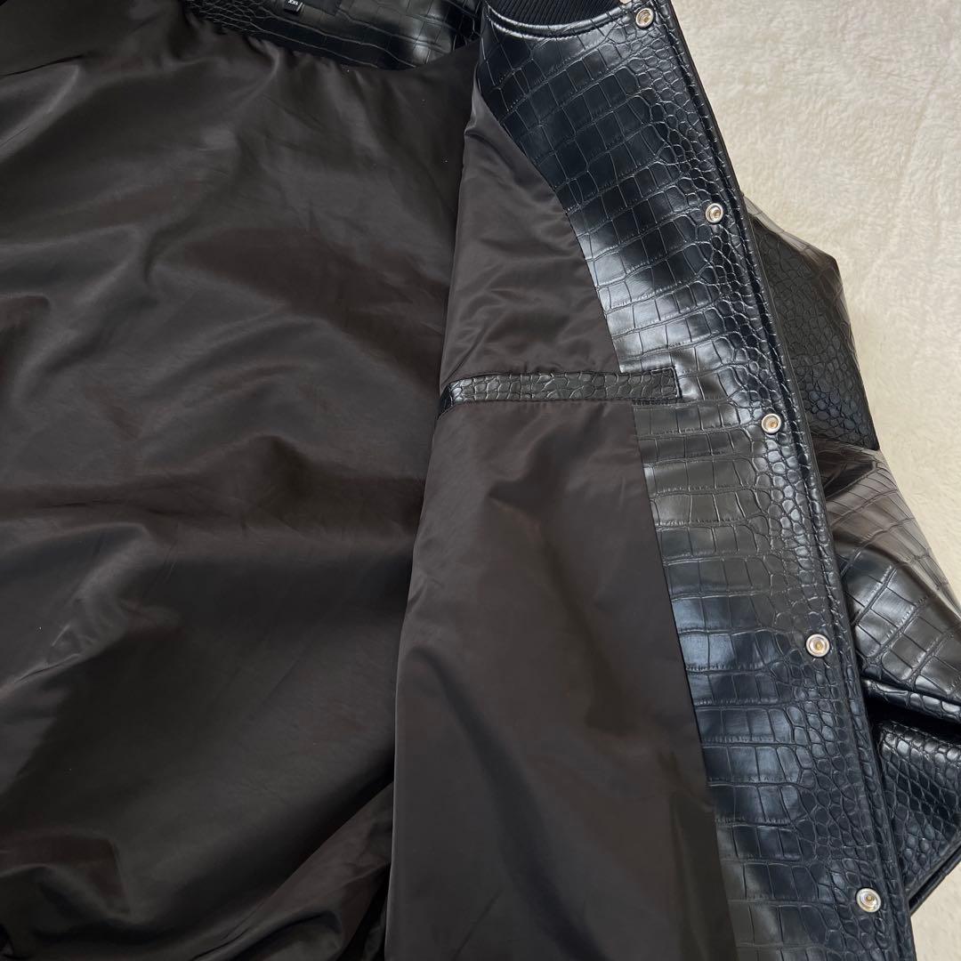 極美品✨ FUBU フェイクレザー　スタジャン フブ 黒 パイソン クロコダイル