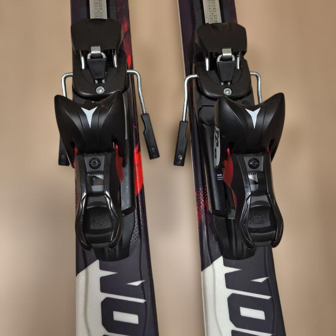 ATOMIC アトミック NOMAD SMOKE 157cm　スキー板