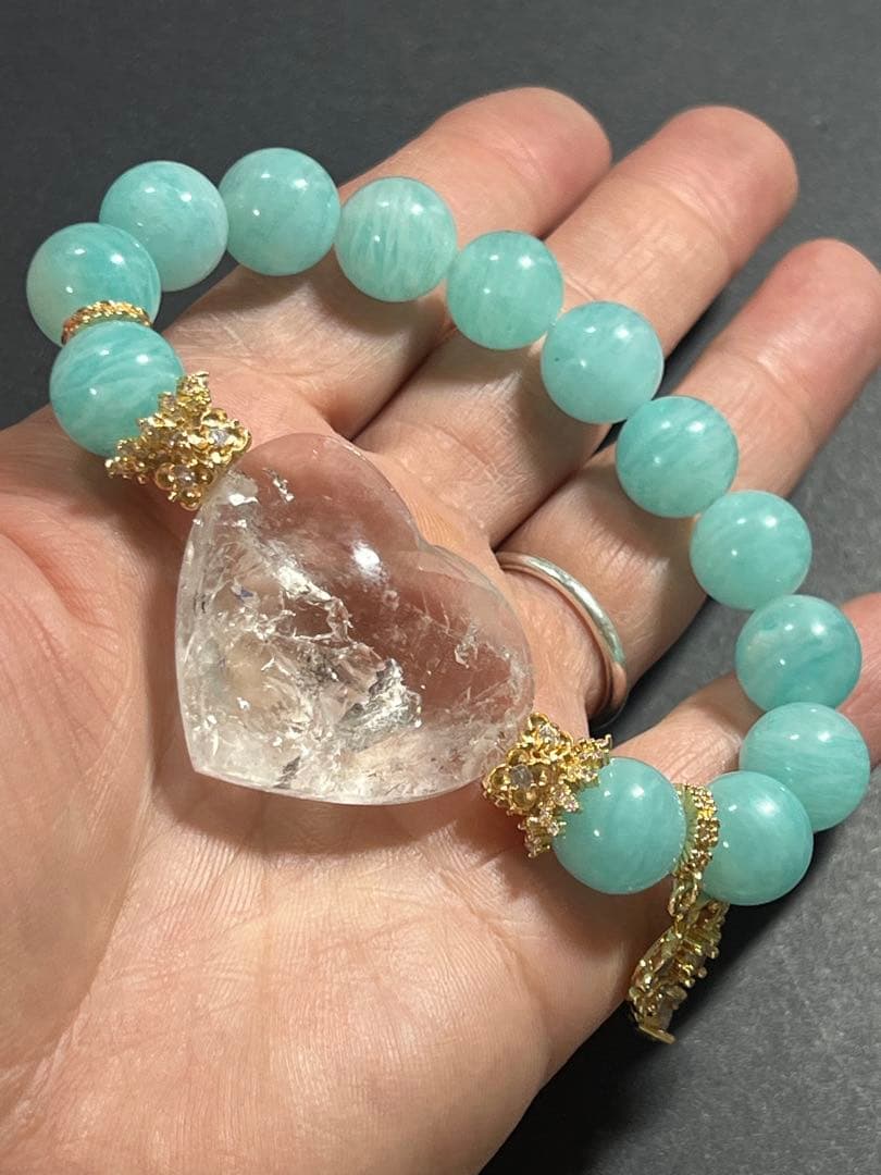 ハートの水入水晶とアマゾナイトのブレスレット
