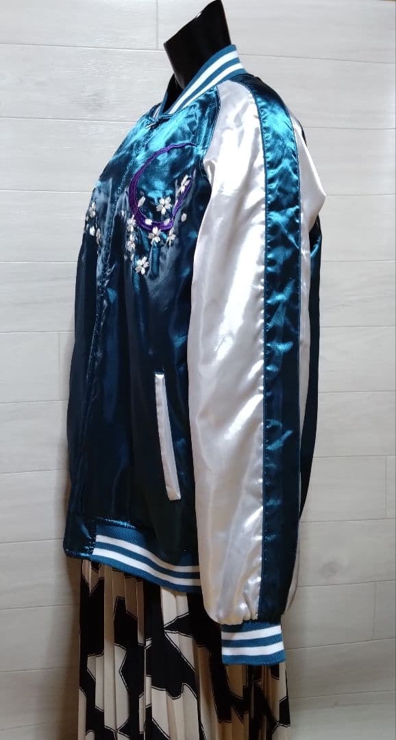 一心如鏡 スカジャン 風神雷神 刺繍 桜 月 和柄 サテン ブルーグリーン 5L