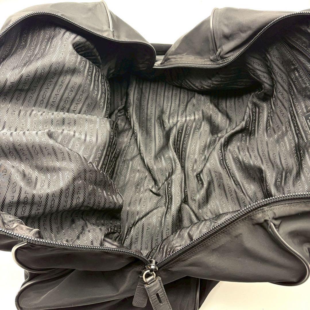 【美品】 プラダ　ナイロン　ボストンバッグ　三角ロゴ 2WAY ブラック