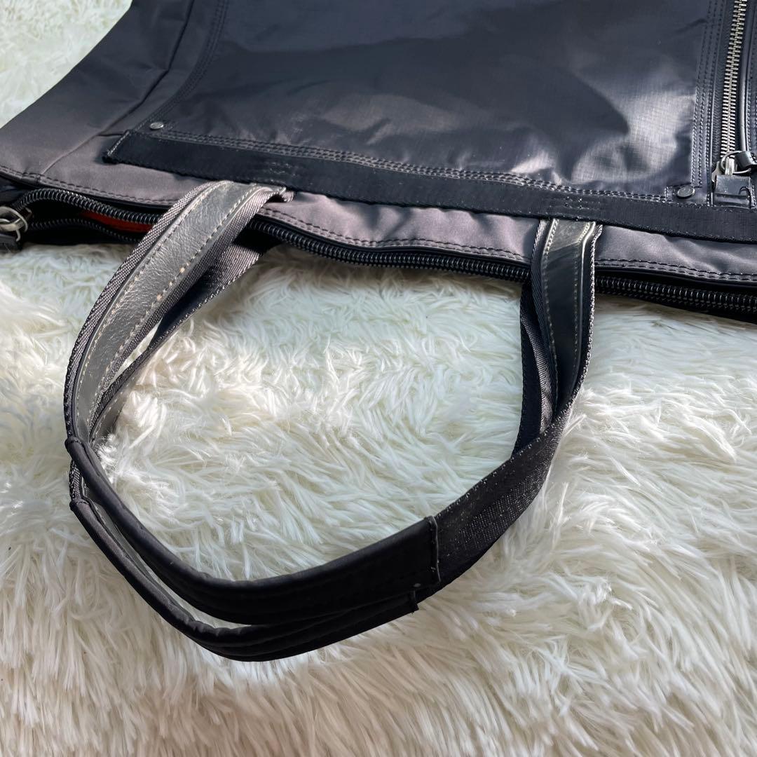 【大容量】ディーゼル トートバッグ A4収納可 ナイロン ブラック 通勤 通学