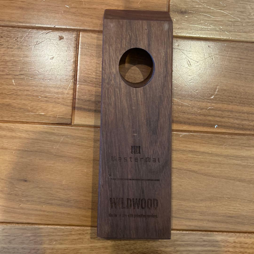 マスターウォール　ワインボトル