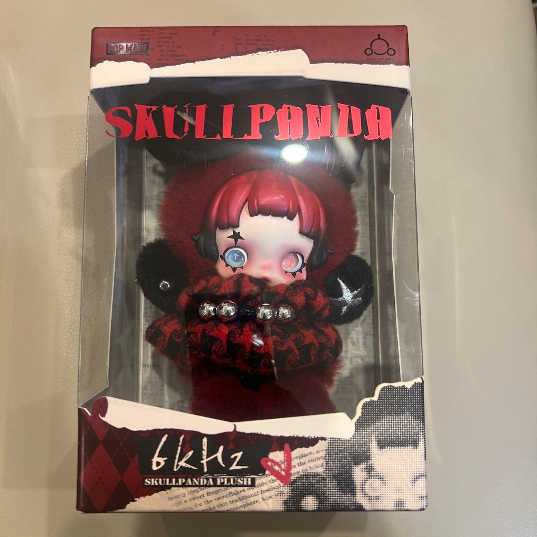 POPMART SKULLPANDA 6khz ヨーロッパ限定スカルパンダ