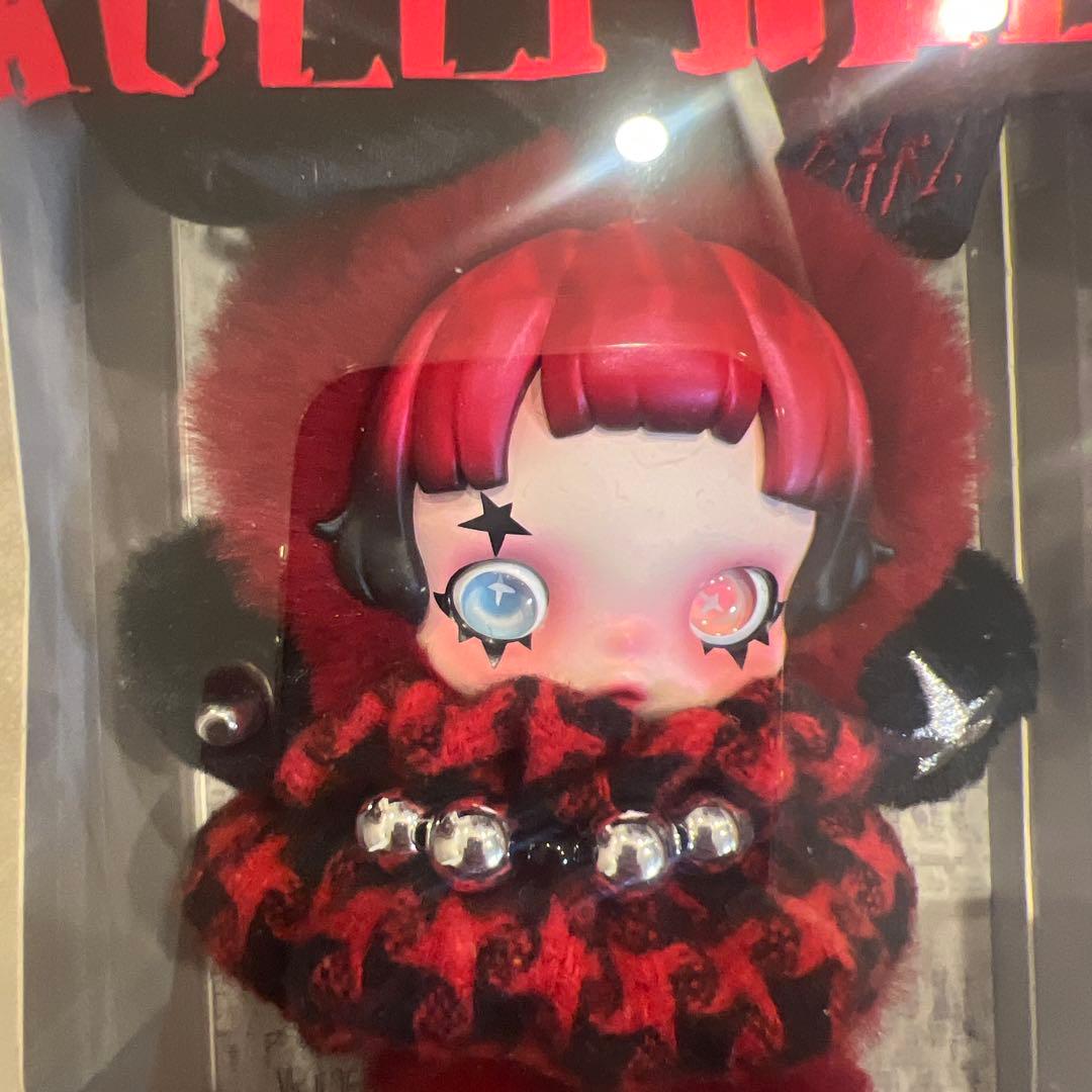POPMART SKULLPANDA 6khz ヨーロッパ限定スカルパンダ