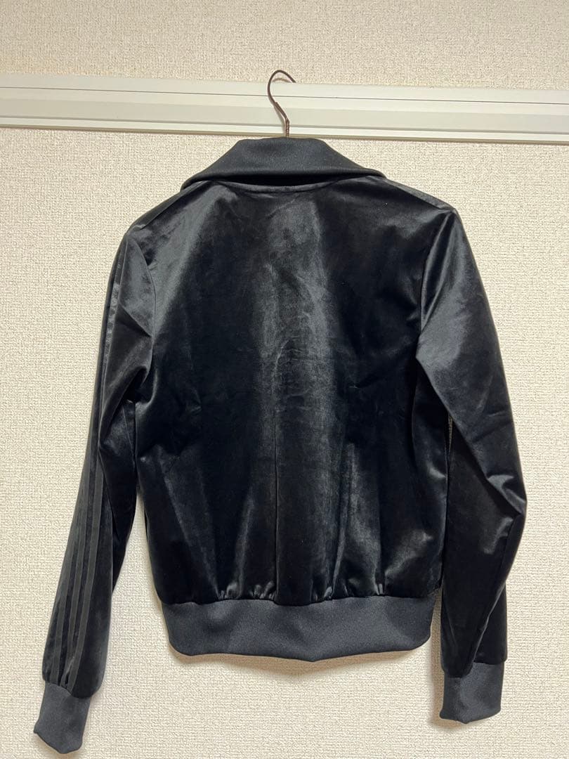 adidas originals トラックジャケット ブラック　レディースM