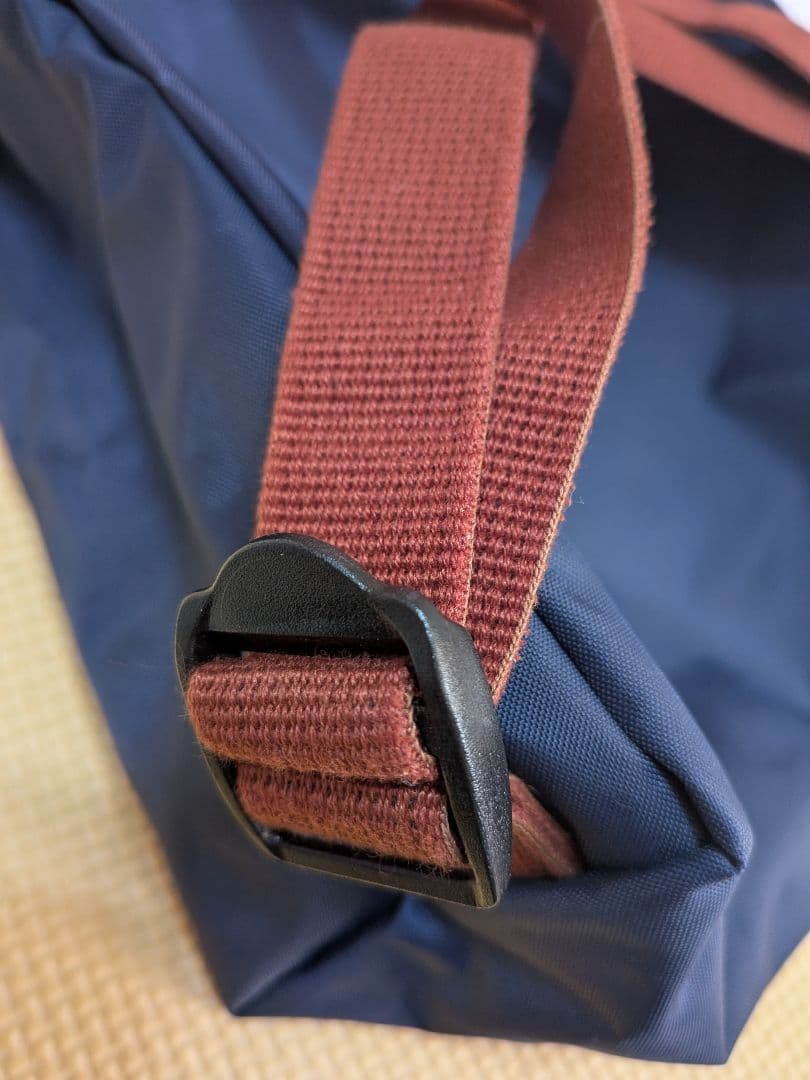 Yuna　ロンシャン　　リュック　ネイビー