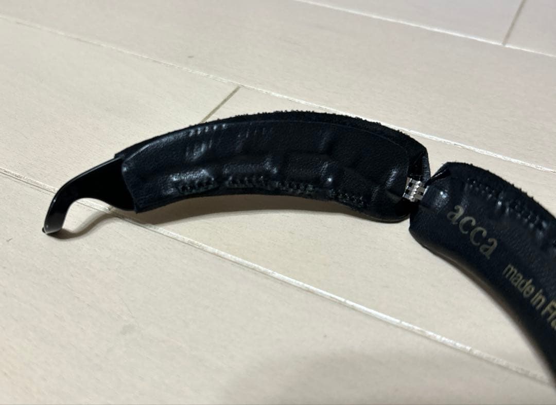 希少　acca アッカ　バナナ　クリップ　ブラック　ノワール　ラメ