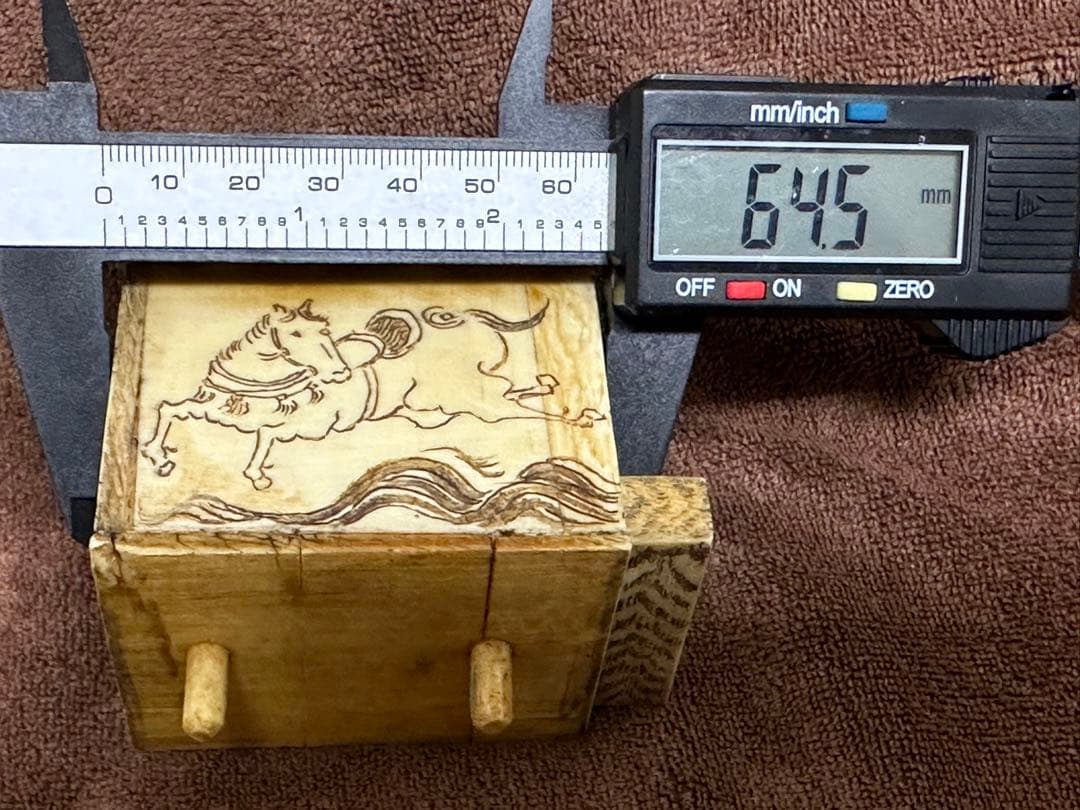 根付　江戸の名物　アンティーク　時代物 置物　縁起物　 総重量：370g