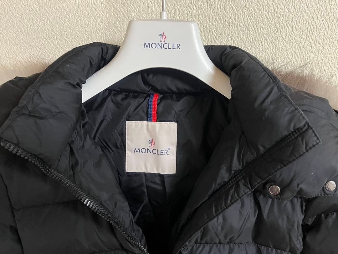 モンクレール Abelle ダウンコート 10A ブラック
