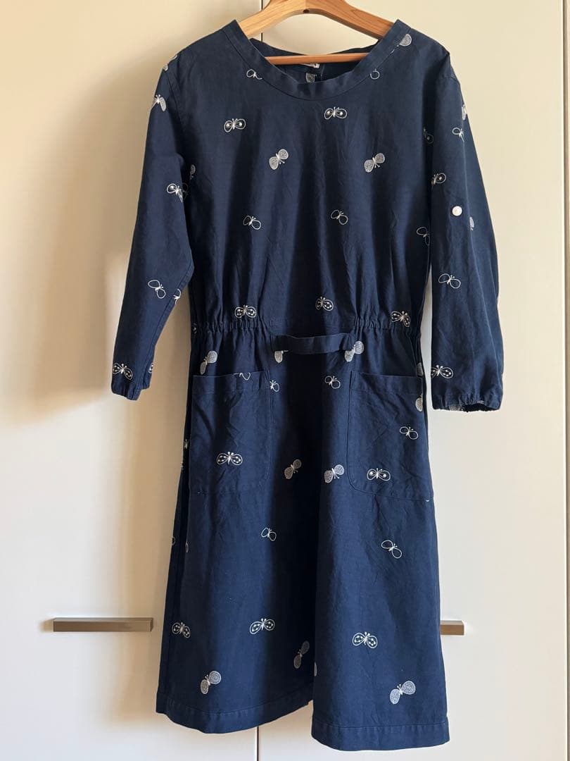 mina perhonen choucho 割烹着 navy