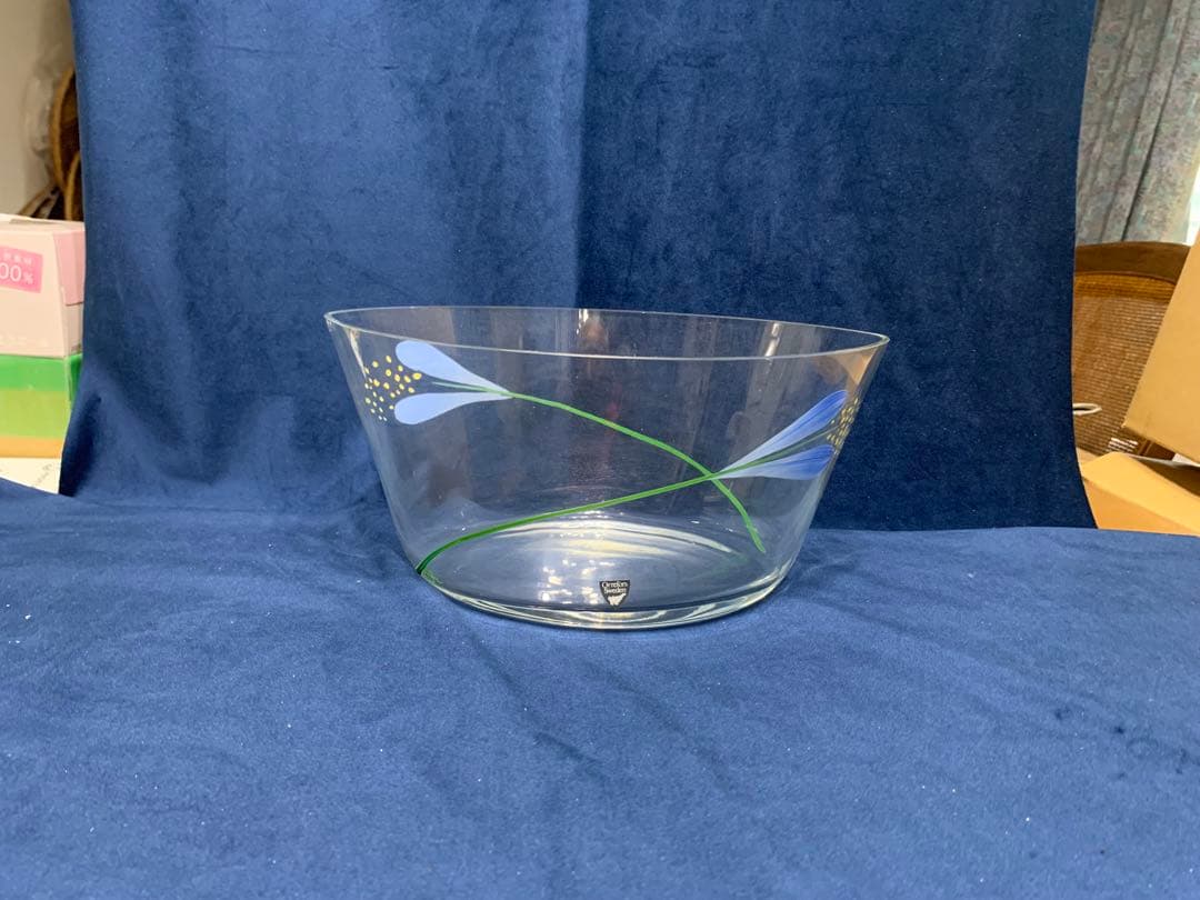 スエーデンOrreforsの手描き花柄ガラスボウル （3個セット）