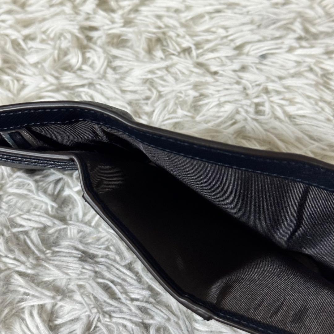 新品未使用✨JIMMY CHOO ジミーチュウ　三つ折り財布　RAIN レイン