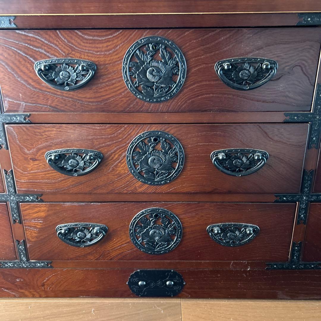 アンティーク家具　飾り棚　箪笥　サイドボード　キャビネット　チェスト