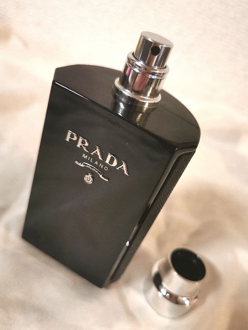 美品！プラダ オム インテンス オーデパルファム 香水 100ml