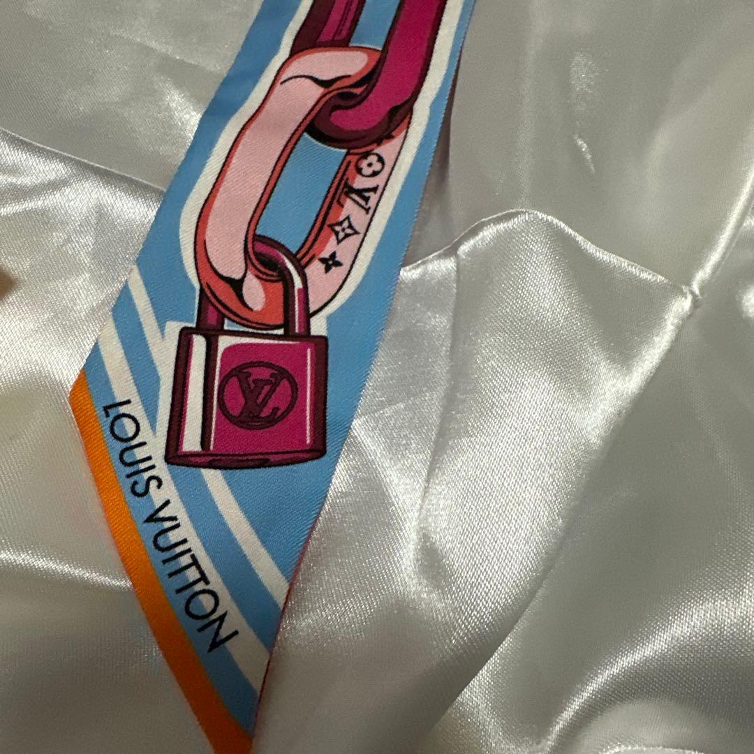 LOUIS VUITTON ビジュエルド シルクスカーフ M77693 美品