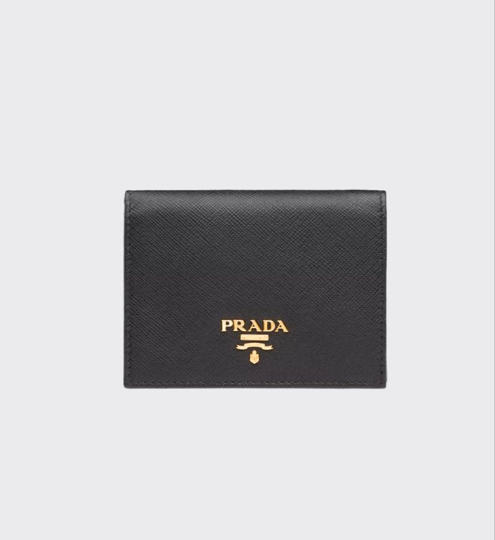 【早い者勝ち】PRADA ブラック 二つ折り財布