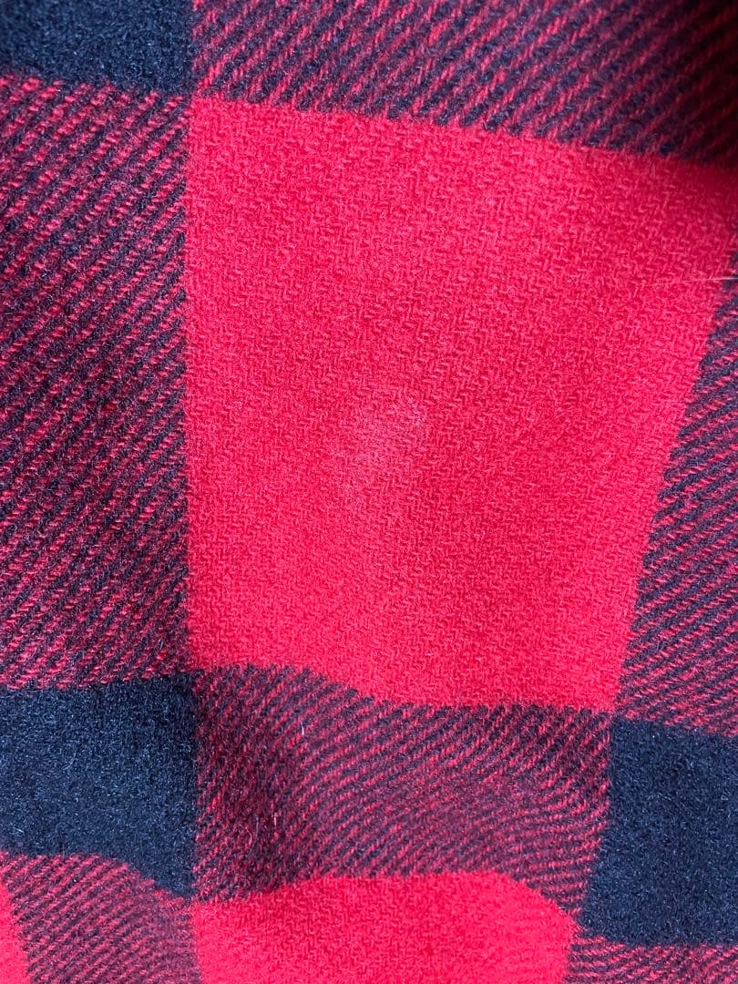 Woolrich レッド・ブジャケット