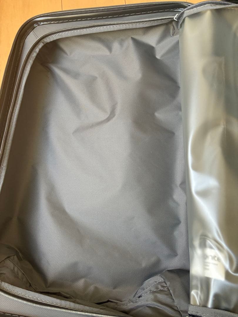 美品　サムソナイト スーツケース アークスピナー55 機内持ち込み TSA 四輪