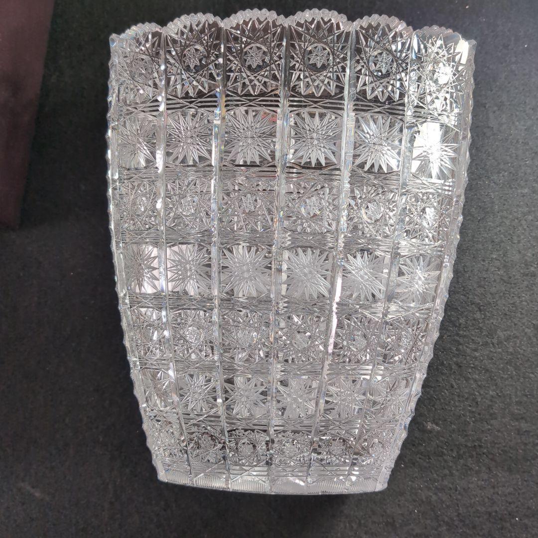 【ボヘミア】高級クリスタルガラス　フラワーベース　500PKデザインピンクラベル