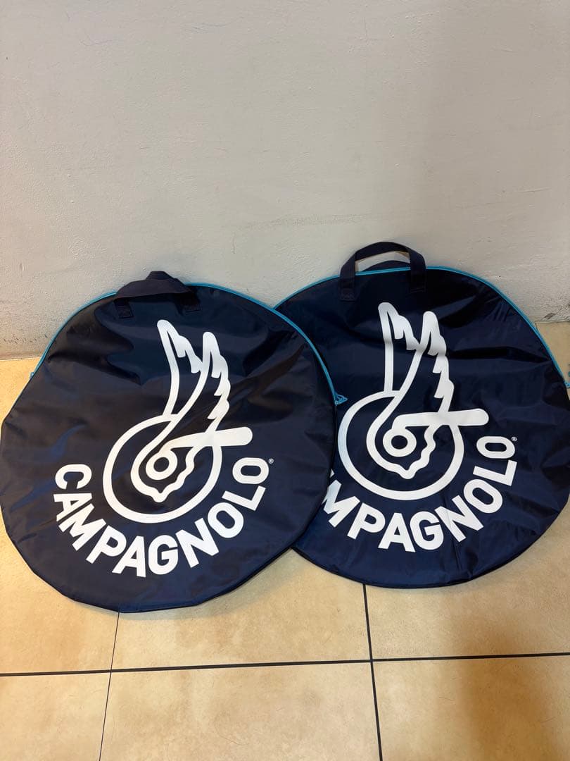 カンパニョーロBORA WTO60　ダークラベル