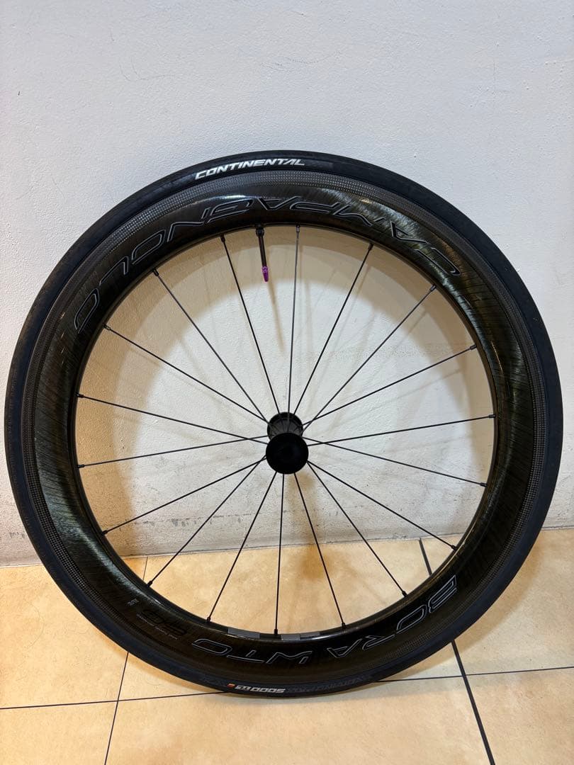 カンパニョーロBORA WTO60　ダークラベル