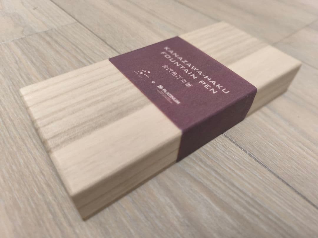 【新品】PLATINUM プラチナ万年筆 金沢箔 金魚（定価58,300円）