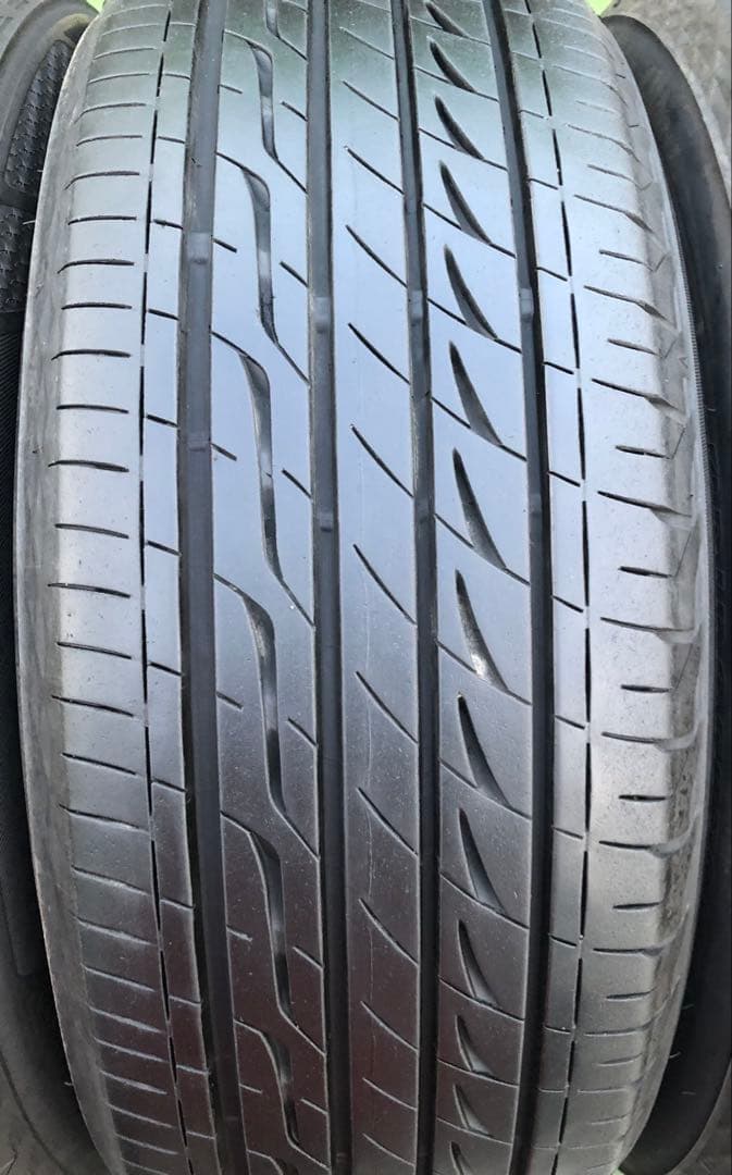 215/55 R17 BRIDGESTONE REGNO GRXIラジアルタイヤ
