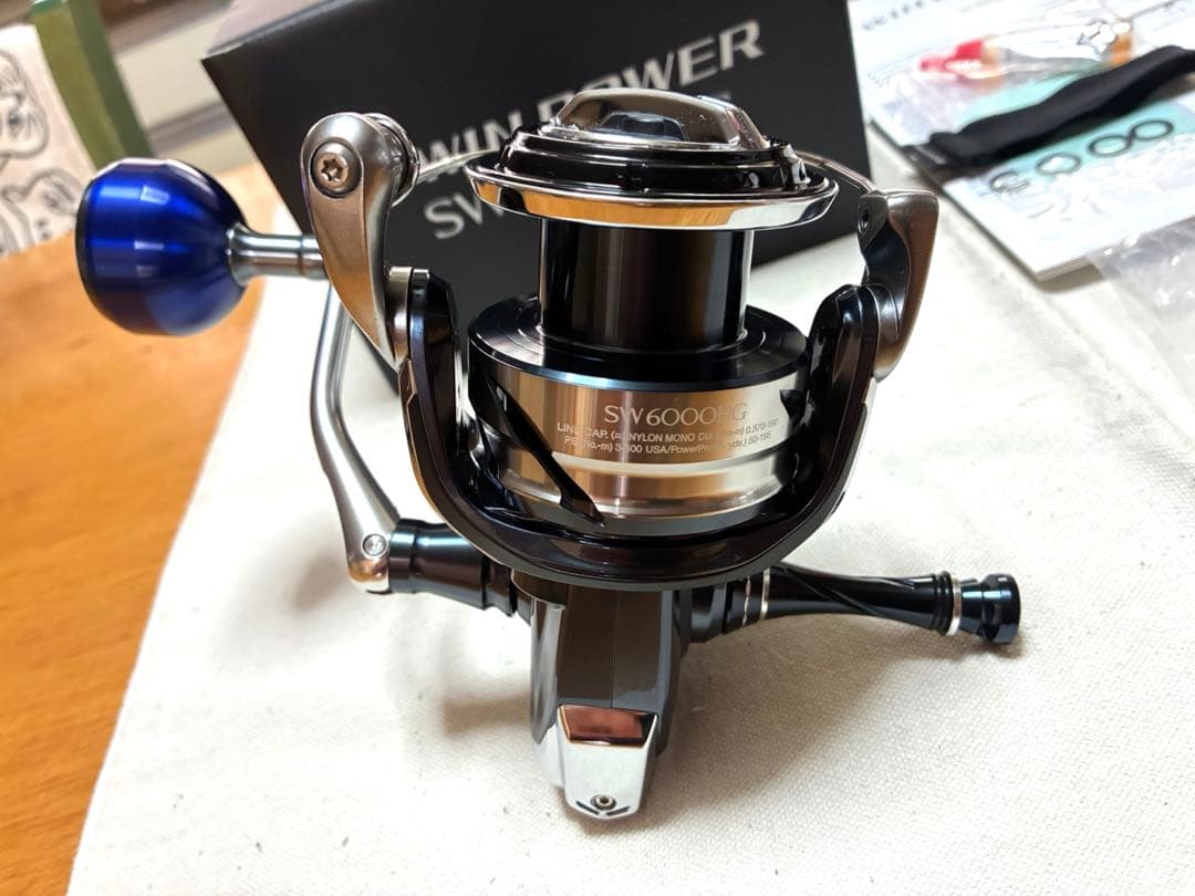 ゴ*ロ様 【美品】シマノ スピニングリール 21ツインパワーSW 6000HG【